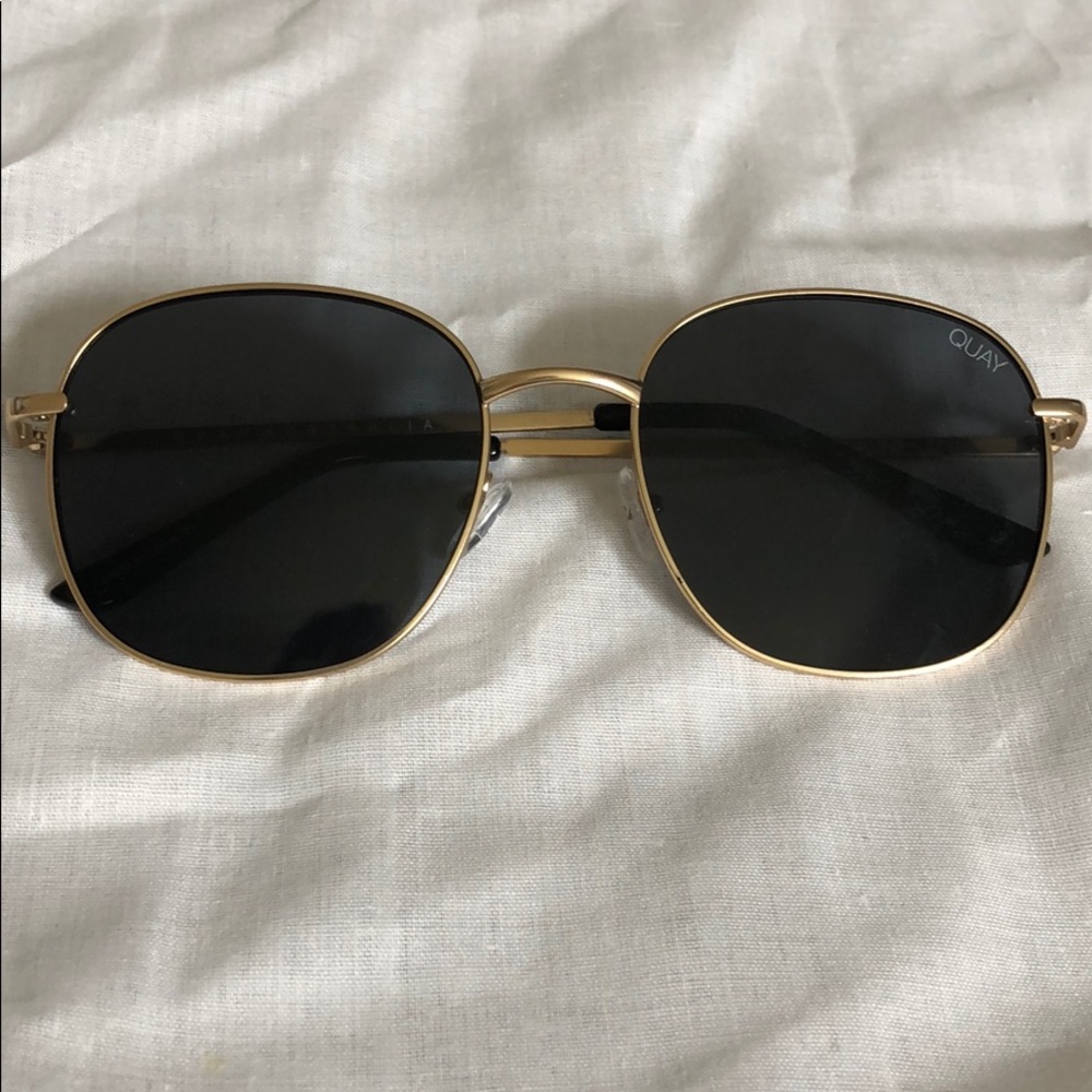 Quay Australia Jezabell Sunglasses